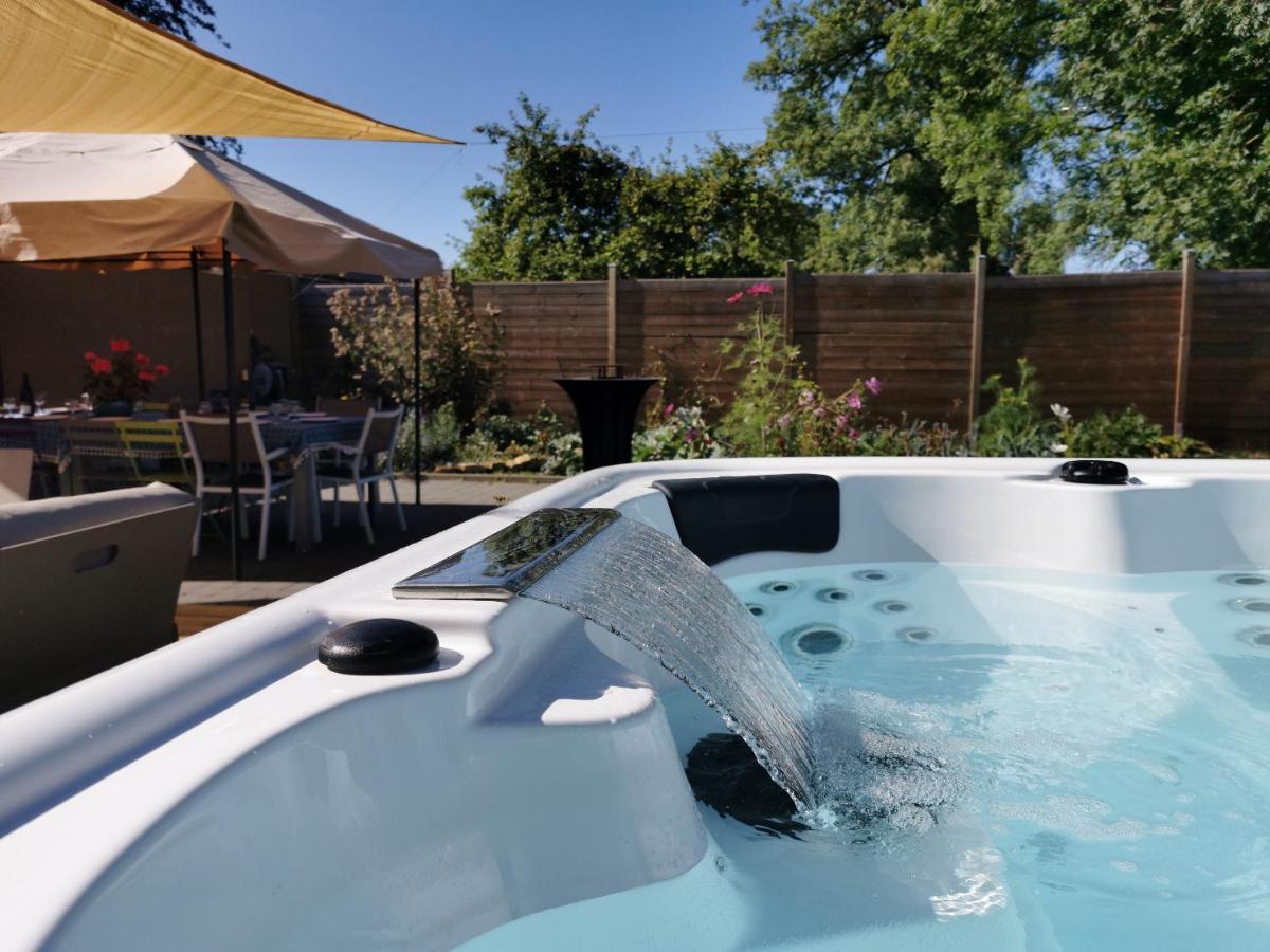 Le pavillon de l'herboriste 14p jacuzzi jardin Tintigny Exterior foto