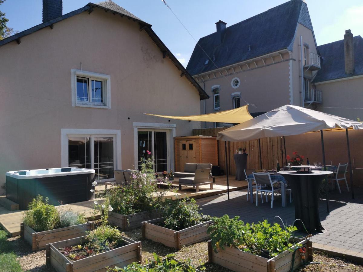 Le pavillon de l'herboriste 14p jacuzzi jardin Tintigny Exterior foto